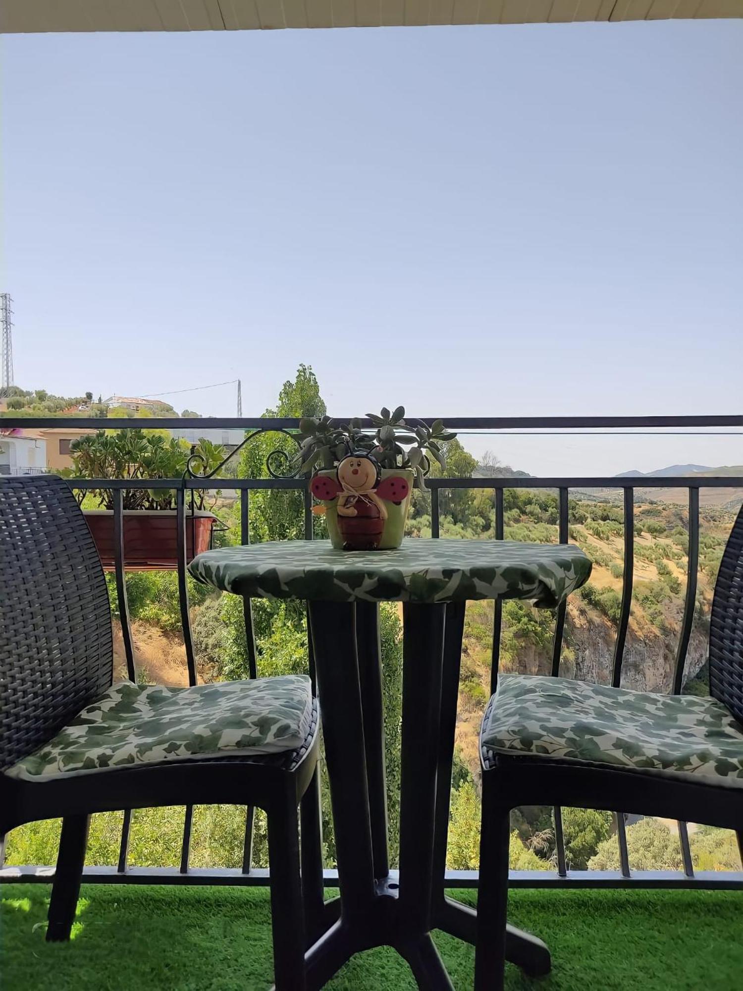 דירות Setenil De Las Bodegas Casa Primavera מראה חיצוני תמונה